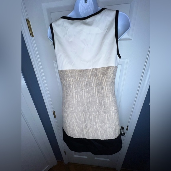 Karen Millen US 6 UK 10 Beige Black Colorblock Shift Cocktail Dress S - Picture 3 of 16